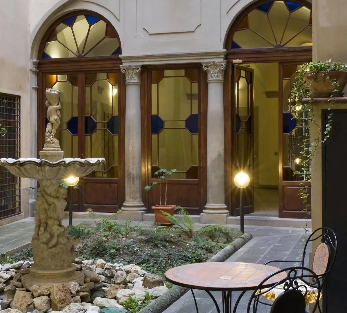 Bed & Breakfast Alloro B&B Florence
